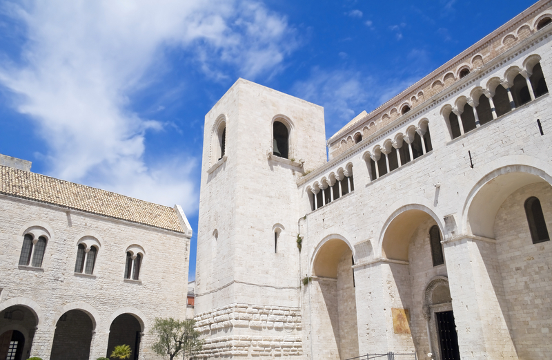 Bari-basilicaSanNicola3