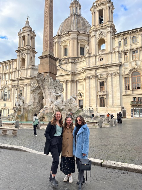 Family in Venice